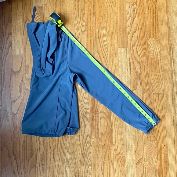 239 Victoria's Secret Windbreaker Gray high low Medium LAST CHANCE - Picture 12 of 14